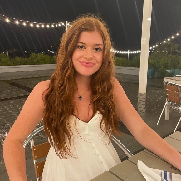 Meet your Posher, Riley - Picture 1 of 1